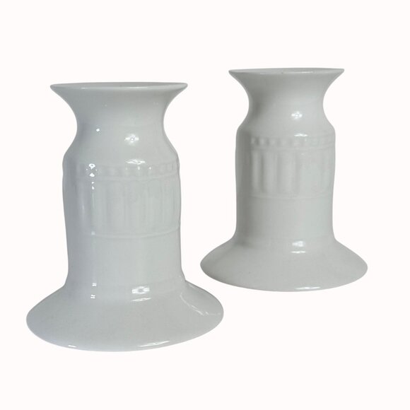Oneida Taper Candle Ariel Holders Set Of 2 White Ceramic Simple Elegant Design - Picture 7 of 16